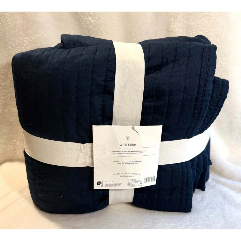 Threshold™ King Washed Cotton Sateen Quilt Dark Navy OEKO-TEX 250 Thread Count